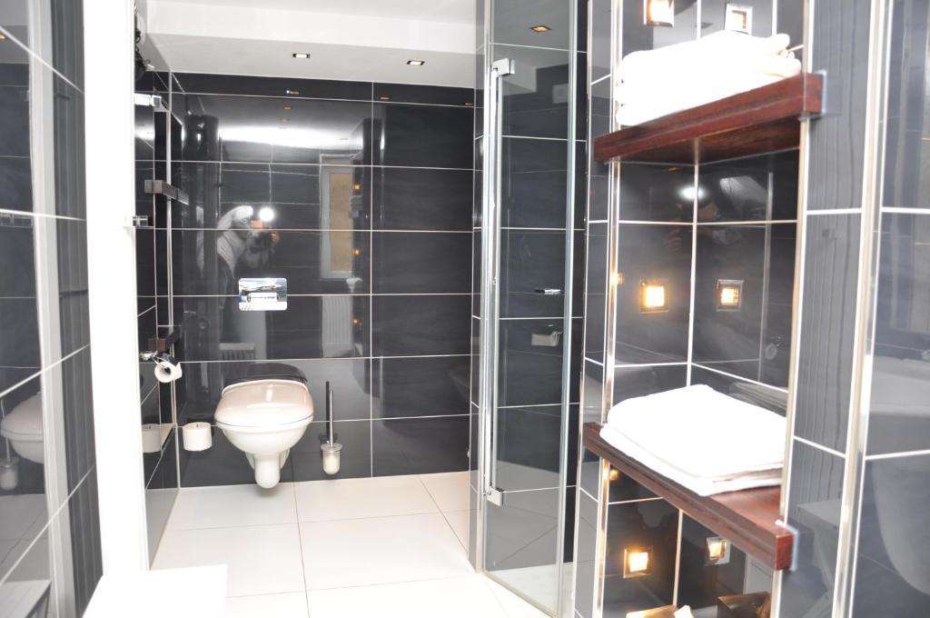 Hotel Goldene Sonne Arnstadt Ngoại thất bức ảnh